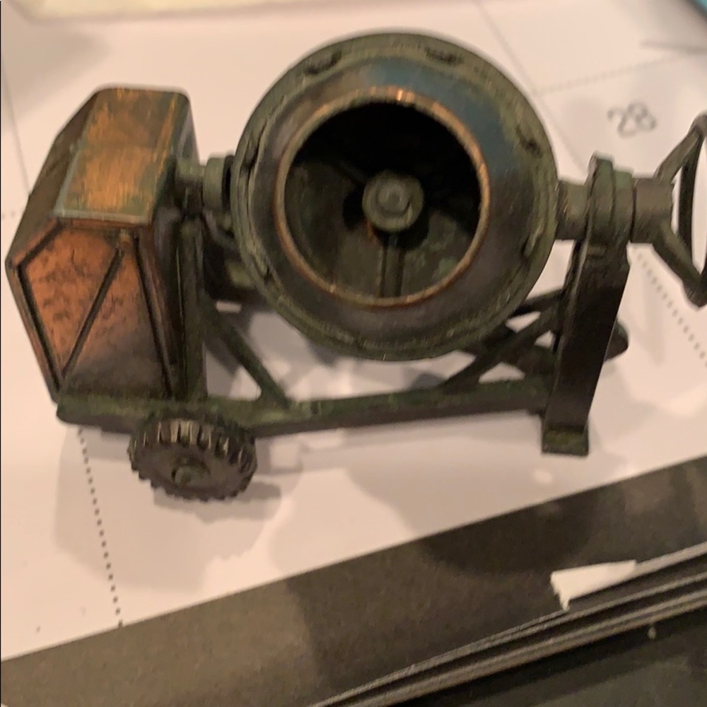 PENCIL SHARPENER CEMENT MIXER ON WHEELS